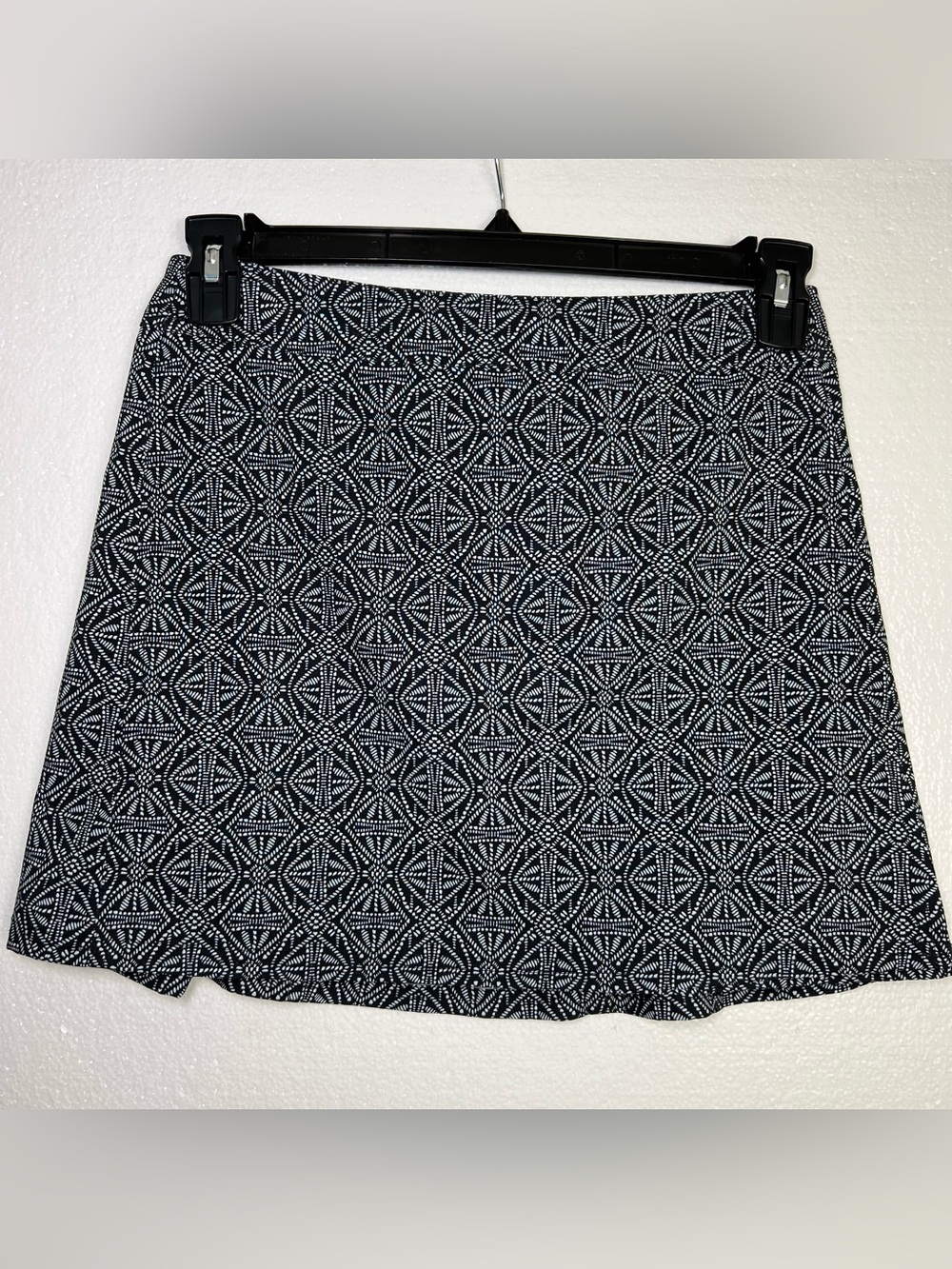 Ripskirt black white size S